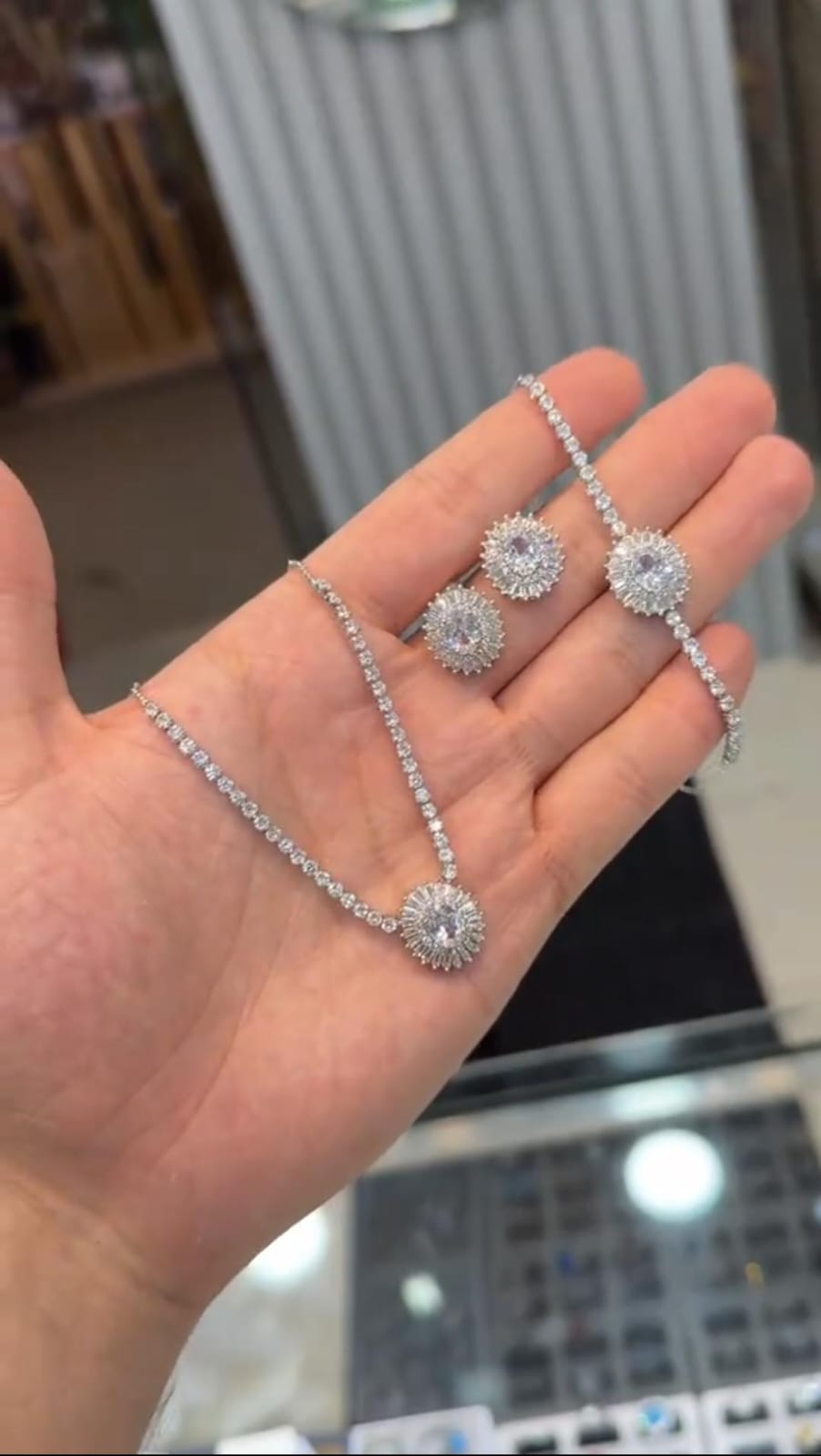 Zircon Stone Necklace Set